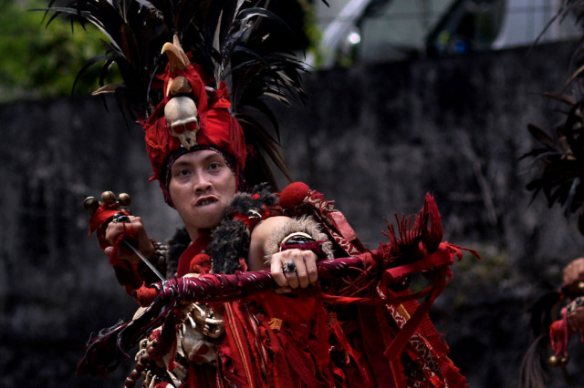 Mengenal Tari Perang Kabasaran Minahasa