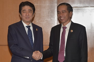 Jokowi Doakan Shinzo Abe Sehat Selalu