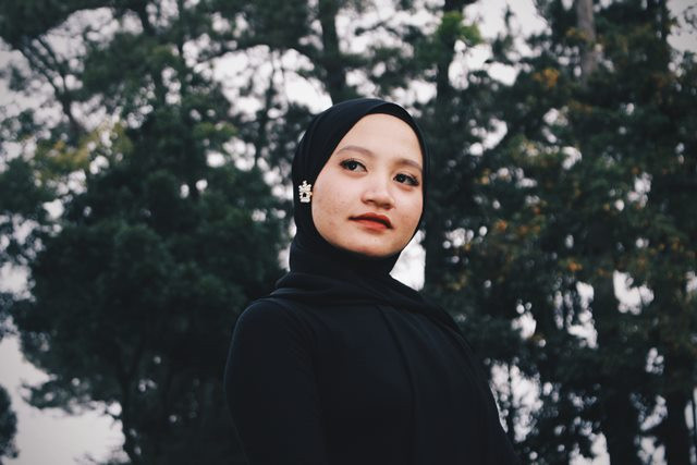 5 Jenis Aksesori Hijab yang Sering Digunakan