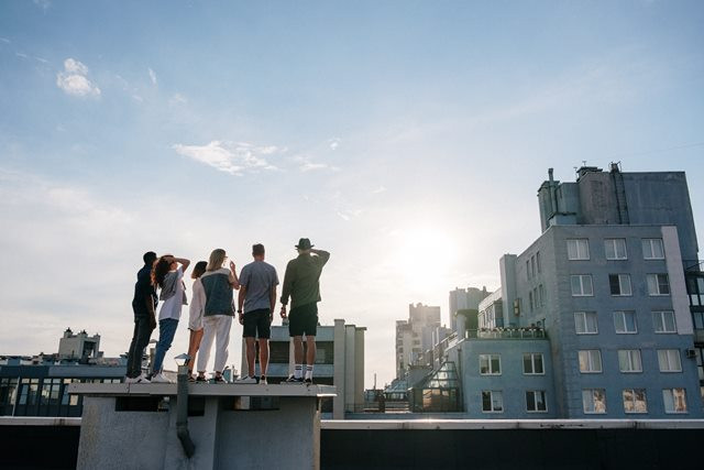 Selain 'Anjay', Inilah Istilah yang Populer di Kalangan Anak Muda