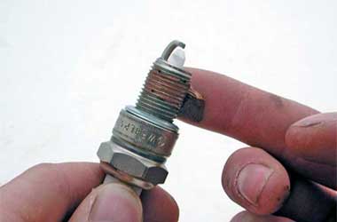 5 Jenis Busi untuk Sepeda Motor