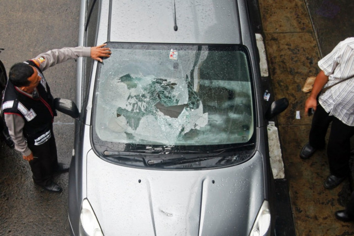 Waspada Lemparan Batu di Tol, Jaga Kecepatan