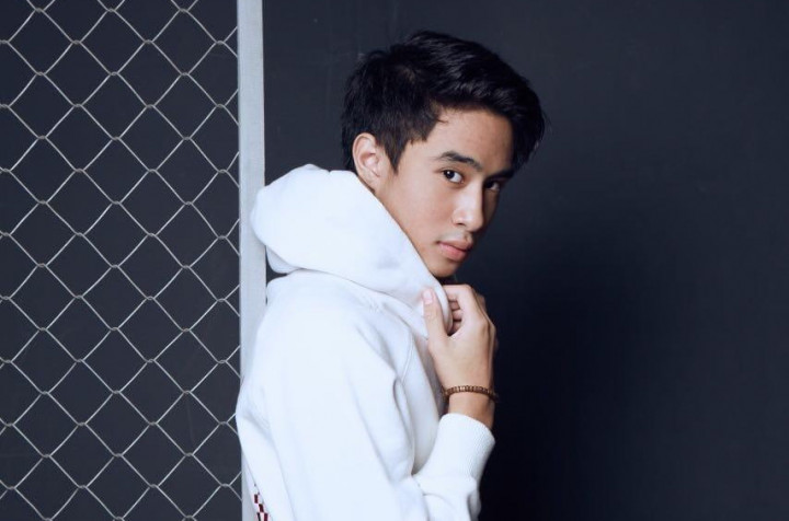 Putra Iis Dahlia Tak Akui Youtuber Penolak Kata 'Anjay' sebagai Calon Ipar