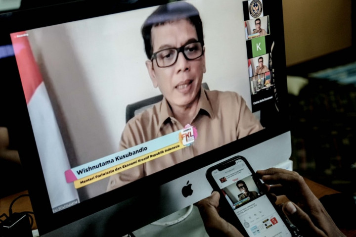 Wishnutama Ajak Pelaku Parekraf Persiapkan Diri di Kenormalan Baru