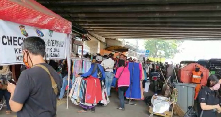 Pemanfaatan Trotoar untuk PKL Kurang Tepat