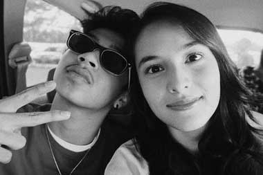 Bastian Steel Ungkap Pernah Pacaran dengan Chelsea Islan