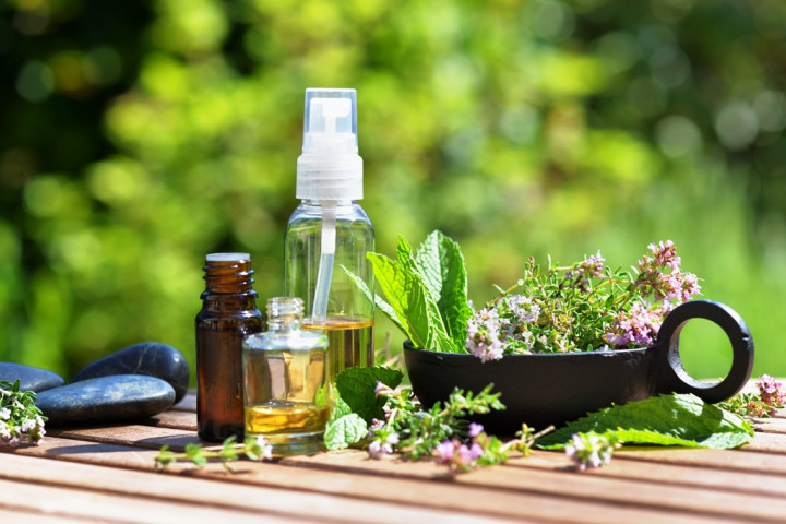 8 Minyak Esensial untuk Sunburn