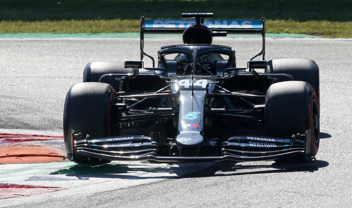 Lewis Hamilton Raih Pole Position GP Italia