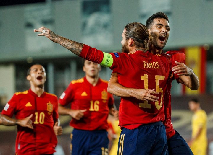 Spanyol Pesta Gol ke Gawang Ukraina