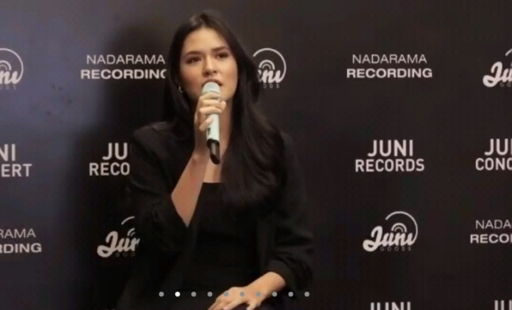 Raisa Minta Maaf Konser di GBK Kembali Ditunda Tanpa Kepastian