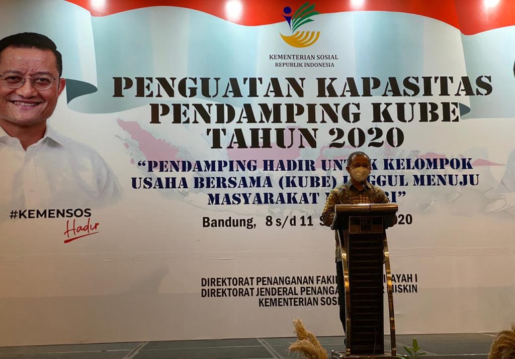 Kemensos menyelenggarakan kegiatan Penguatan Kapasitas Pendamping KUBE Tahun 2020 di eL Hotel Royale, Bandung, Jawa Barat, Selasa, 8 September 2020 (Foto:Dok.Renjana Pictures/Febri)