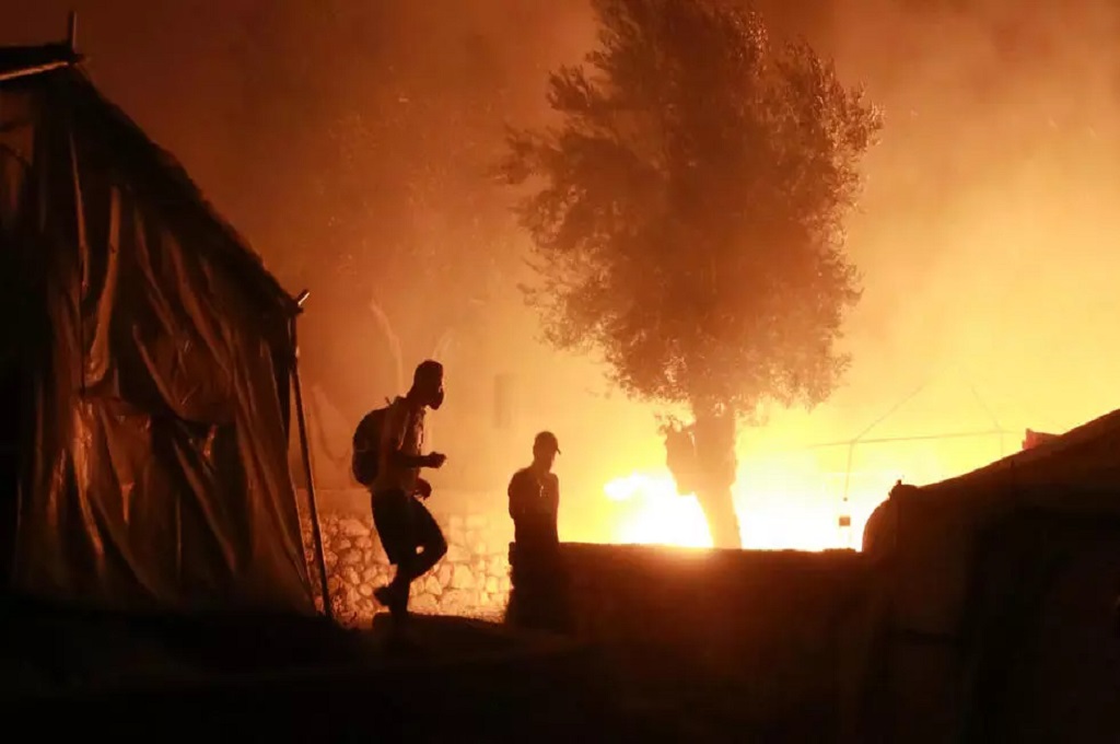 Media lokal mengindikasikan kebakaran mungkin terjadi secara disengaja. (Foto:AFP)