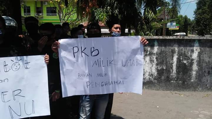 PCNU Segel Kantor PKB Kediri