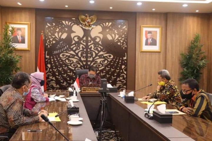 Menko Perekonomian Janji Benahi Sektor Perunggasan di Tanah Air