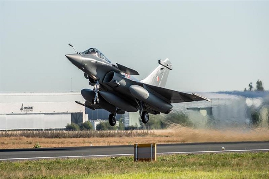 Angkatan Udara India menggunakan pesawat jet tempur Rafale buatan Prancis. (Foto: AFP)