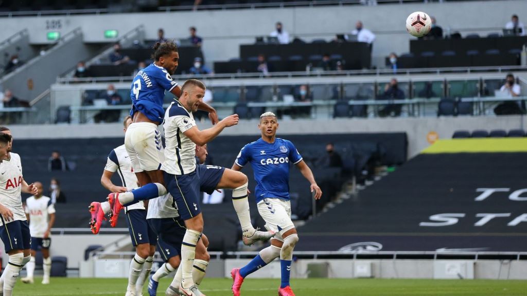 Everton Menang Tipis di Kandang Tottenham