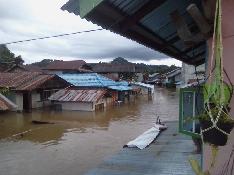 Banjir di  Kecamatan Sokan, Kabupaten Melawi, Kalimantan Barat. DOK BNPB