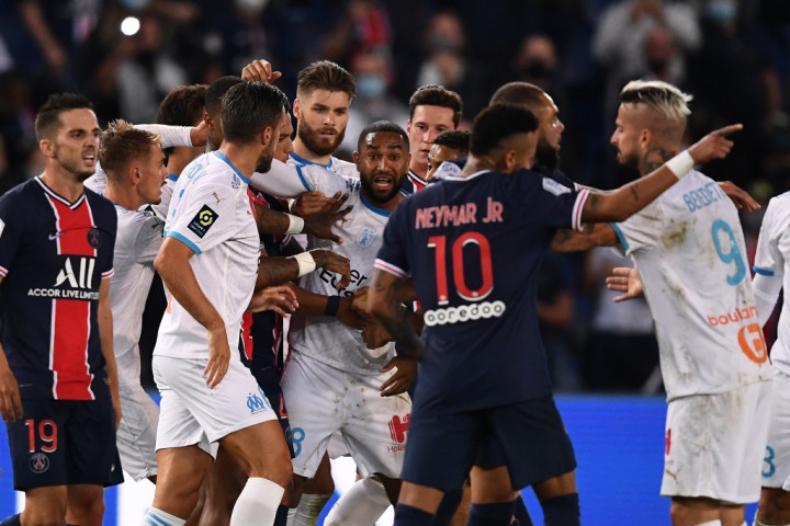 Diduga Mengalami Pelecehan Rasial, Neymar Da Silva Ngamuk di Twitter