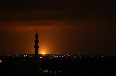 Israel Gempur Pangkalan Hamas usai Serangan Roket Gaza