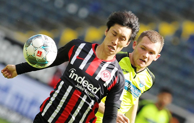 Daichi Kamada-Foto: AFP/DANIEL ROLAND