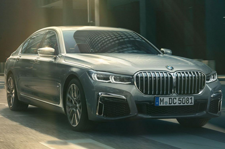 'Remot Control' Seharga Rp 2,5 Miliar, Cuma Bisa Maju & Mundur?