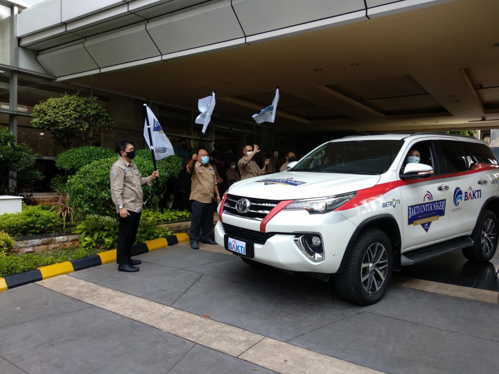 Metro TV dan BAKTI Lepas Tim Ekspedisi Nusa Tenggara