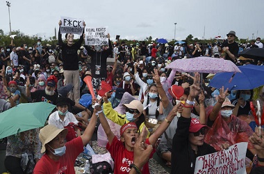 Ribuan Warga Thailand Desak Reformasi Pemerintahan