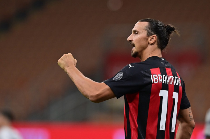 Milan vs Bologna: Brace Ibra Jadi Penentu Kemenangan Rossoneri