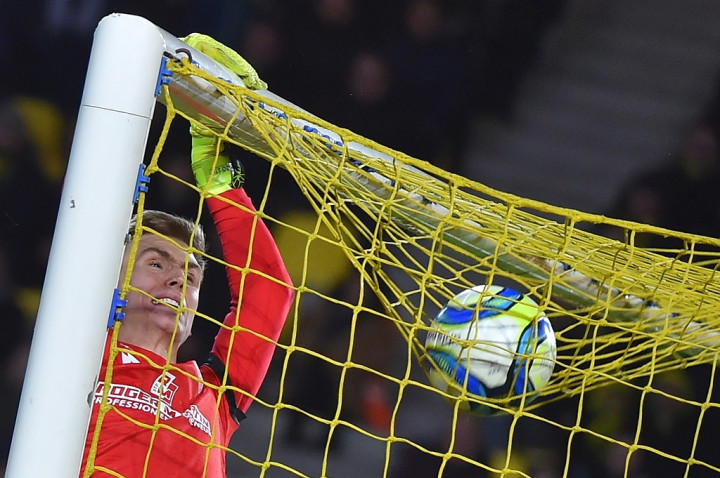 Resmi, Arsenal Rekrut Kiper Dijon Runar Alex Runarsson