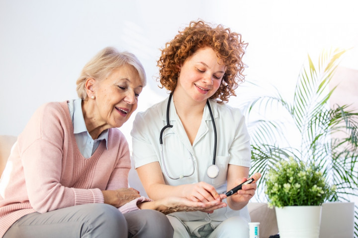 Gejala Hiperglikemia dan Cara Menurunkannya