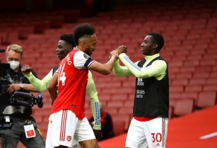 Nketiah Banyak Belajar dari Aubameyang