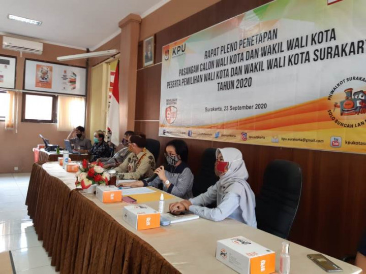 Gibran-Teguh Lawan Bajo pada Pilwalkot Solo