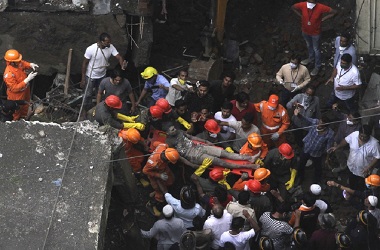Bertambah Lagi, Korban Bangunan Roboh India Jadi 39 Orang