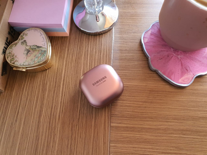 Review Samsung Galaxy Buds Live, Mewah dan Punya Kualitas