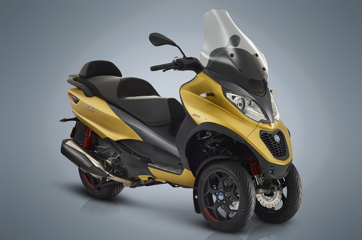 Piaggio Tawarkan Skuter yang Memiliki Gigi Mundur