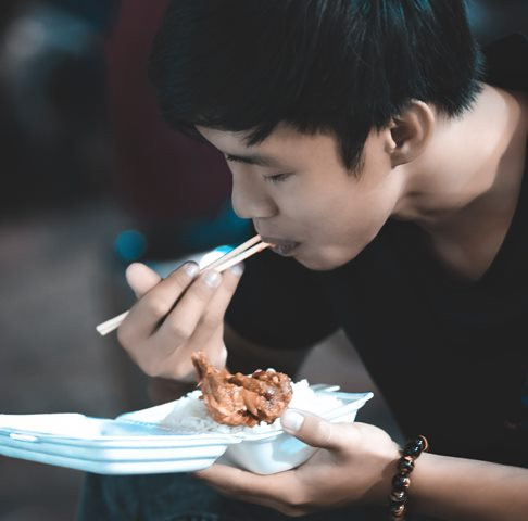 Alasan Anda Suka Lapar Sebelum Tidur