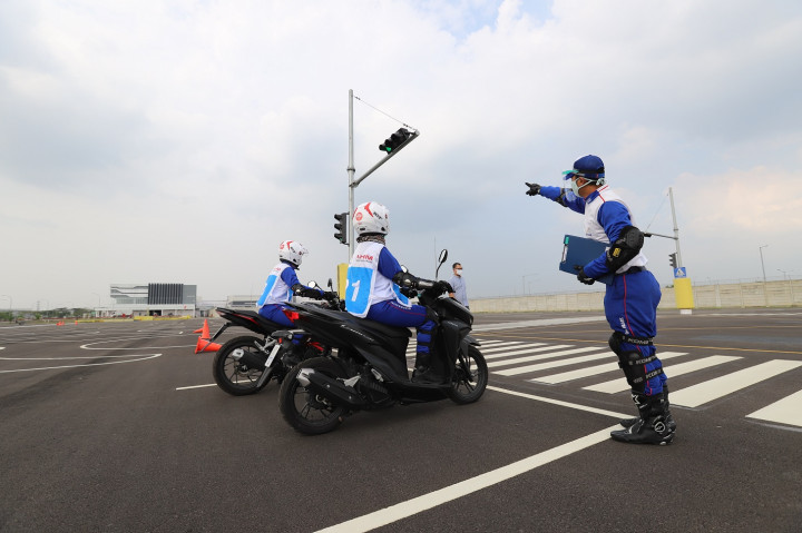 Ada 120 Potensi Bahaya di Jalan yang Siap Mengintai