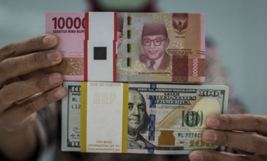 Rupiah Menguat Tipis di Tengah Anjloknya Konsumsi Rumah Tangga