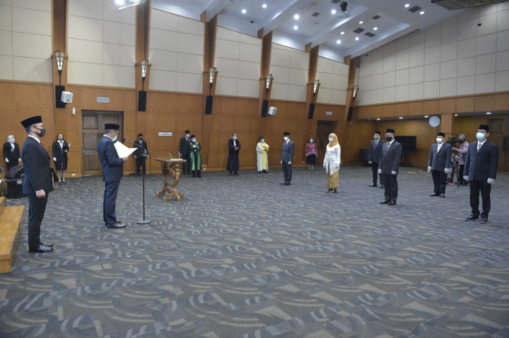 Kepala Balitbang Kemendikbud Dilantik Sebagai Analis Kebijakan Ahli Utama