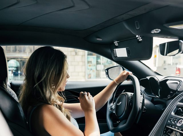 Jika kamu fobia mengendarai mobil, itu disebut dengan amaxophobia.  (Foto: Unsplash.com)