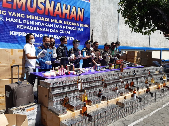 Bea Cukai Solo Musnahkan Barang Tegahan Bernilai Miliaran Rupiah