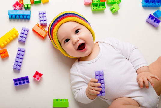 Normalkah Bayi Usia 5 Bulan, Berat Badannya Mencapai 10 Kg?