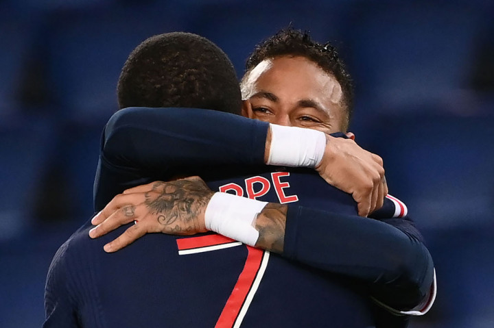 PSG Bantai Angers 6-1, Neymar Sumbang 2 Gol
