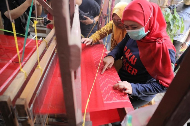 Kampung Tenun Ikat Kediri Jadi Referensi Milenial Lestarikan Tradisi
