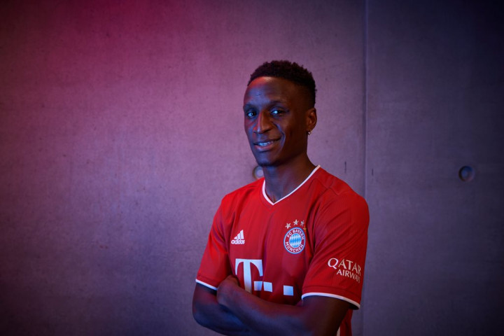 Bayern Muenchen Tuntaskan Transfer Bouna Sarr