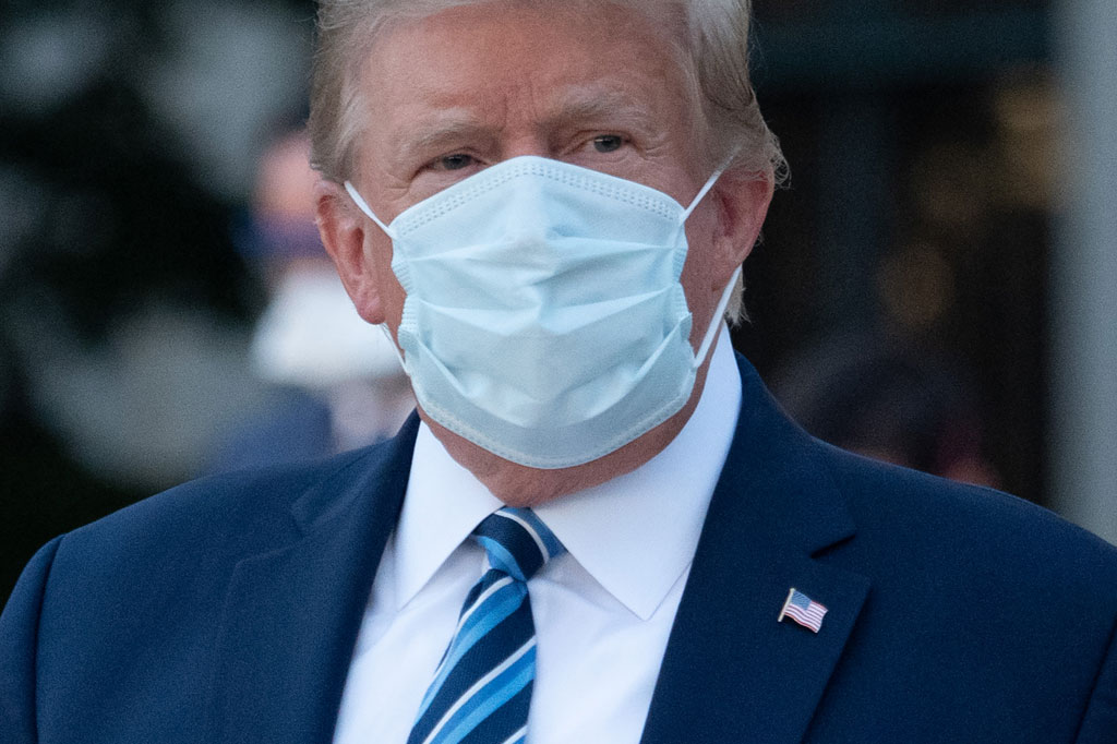 Trump Tinggalkan Rumah Sakit