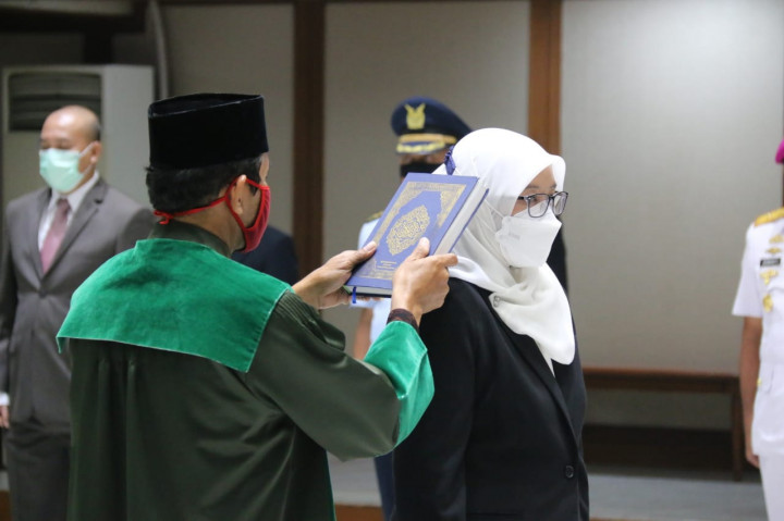 Anies Lantik Sri Haryati Jadi Penjabat Sekda DKI