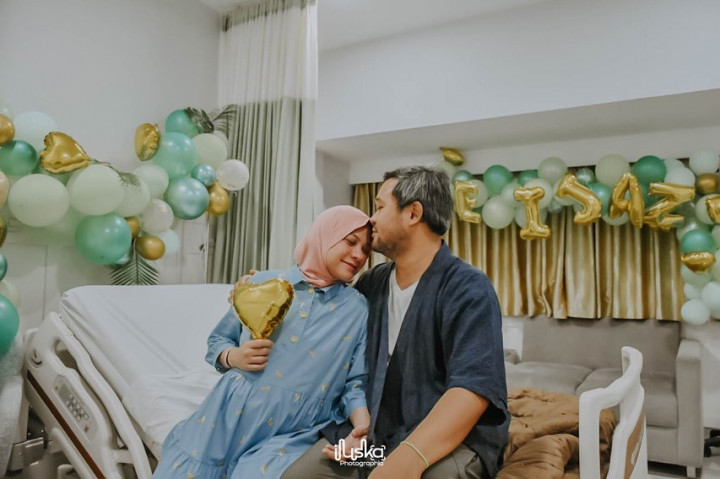 Ussy Sulistiawaty Donorkan ASI untuk Bayi Rachel Maryam