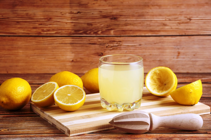 Selain Tinggi Vitamin C, Berikut Ini Manfaat Lemon untuk Kesehatan