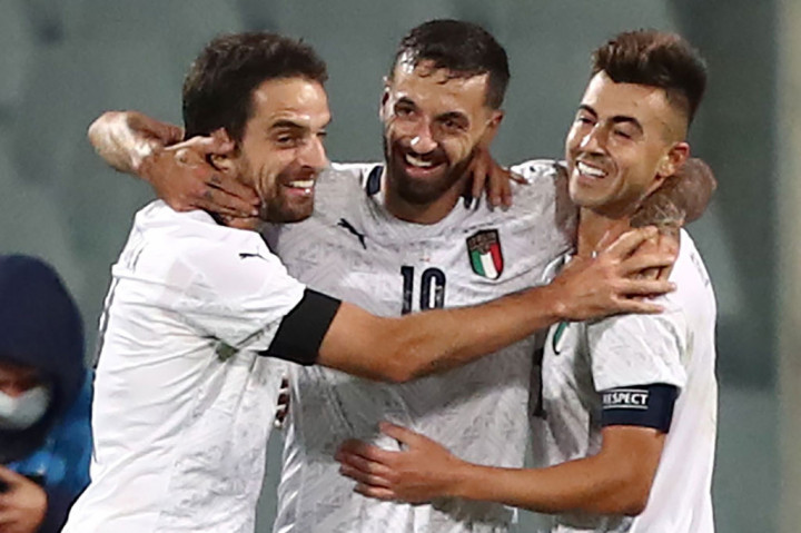 Italia Bantai Moldova 6-0